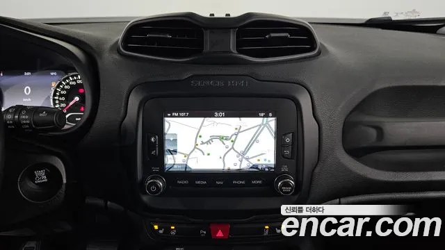 Jeep Renegade 2015 — фото 19