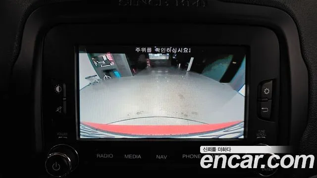 Jeep Renegade 2015 — фото 20