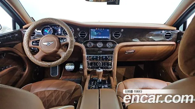 Bentley Mulsanne 2018 — фото 10