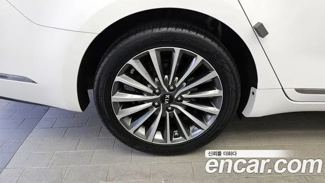 Kia K7 2018 — фото 5