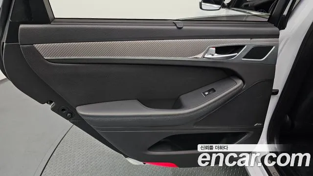 Hyundai Genesis 2015 — фото 15
