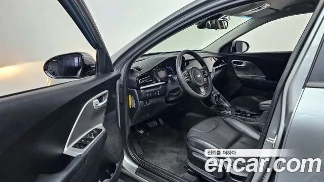 Kia Niro 2020 — фото 13