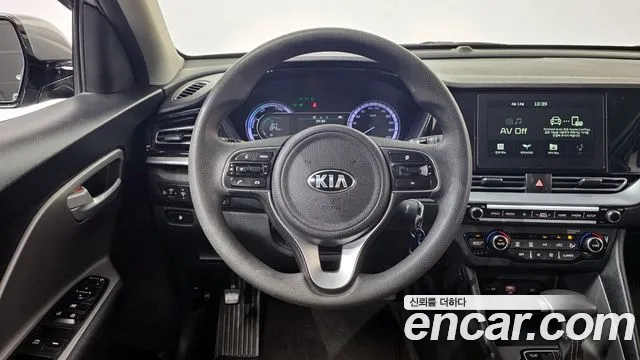 Kia Niro 2020 — фото 19