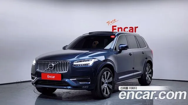 Volvo XC90 2023 — фото 1