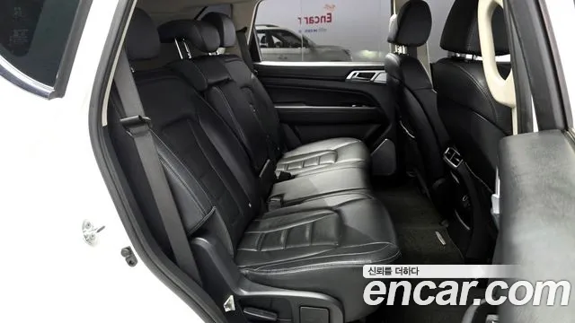 KG_Mobility_Ssangyong Rexton 2022 — фото 18