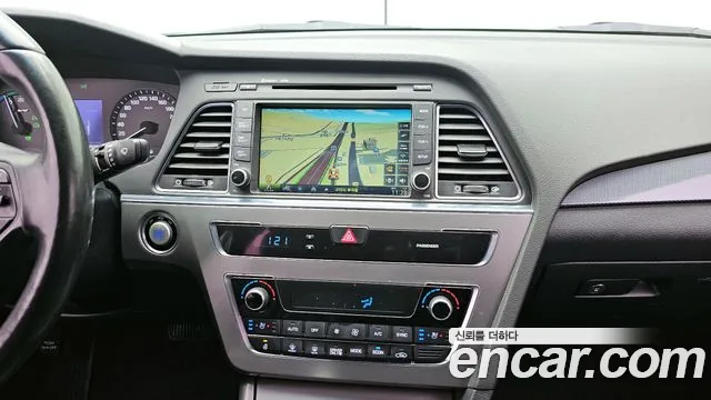 Hyundai Sonata 2016 — фото 12