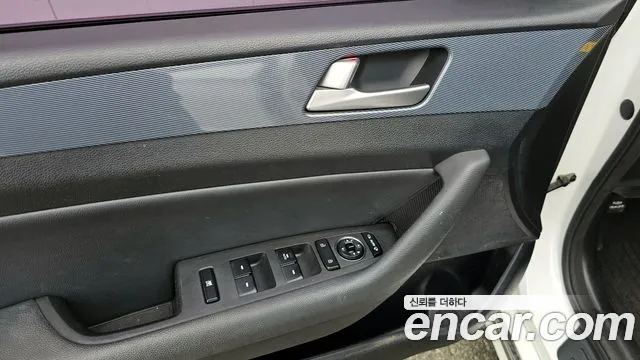 Hyundai Sonata 2016 — фото 19