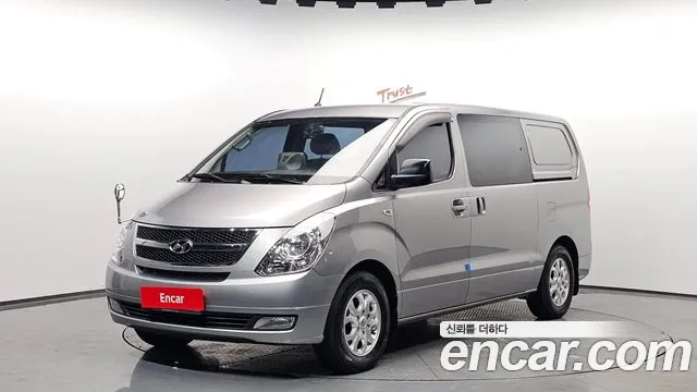 Hyundai Starex 2013 — фото 1
