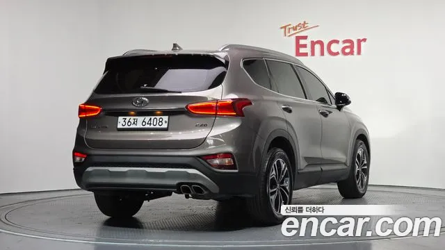 Hyundai Santafe 2019 — фото 2