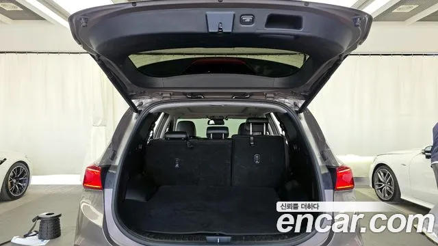 Hyundai Santafe 2019 — фото 20