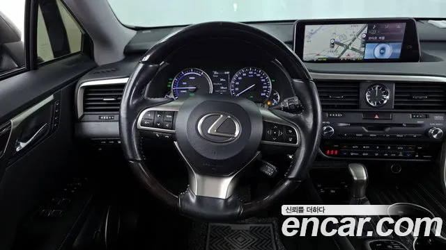 Lexus RX 2017 — фото 12