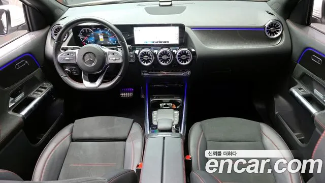 Mercedes-Benz GLA-Class 2022 — фото 10