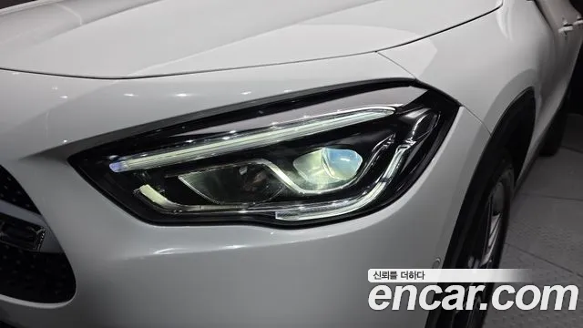 Mercedes-Benz GLA-Class 2022 — фото 8