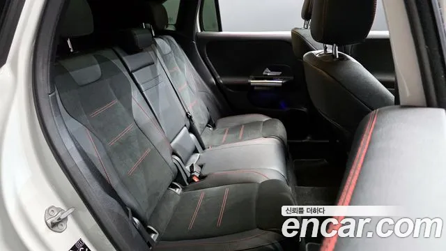 Mercedes-Benz GLA-Class 2022 — фото 16