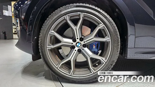 BMW X6 2021 — фото 5