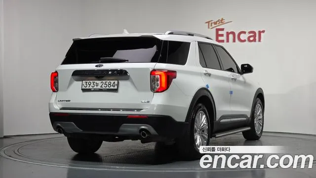 Ford Explorer 2020 — фото 2