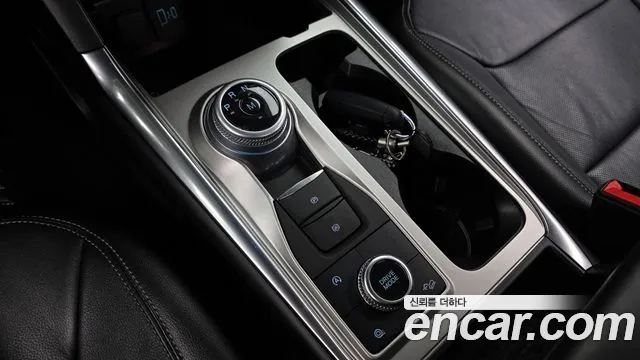 Ford Explorer 2020 — фото 12