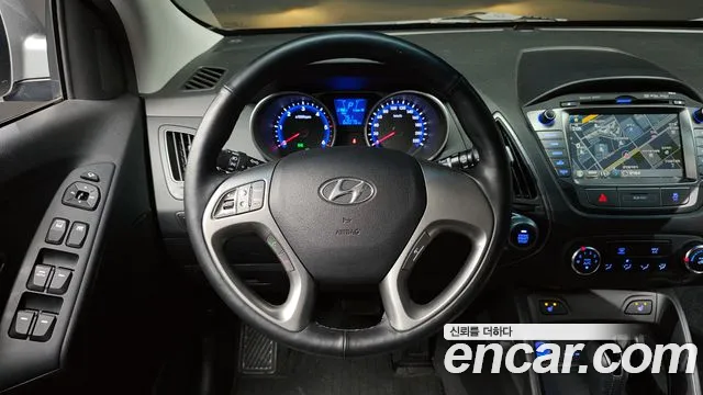 Hyundai Tucson 2015 — фото 13
