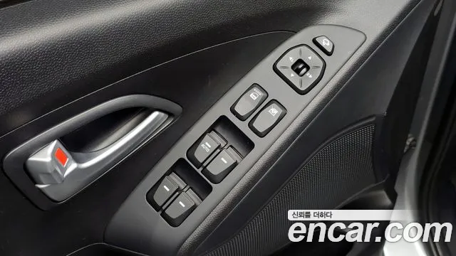 Hyundai Tucson 2015 — фото 18
