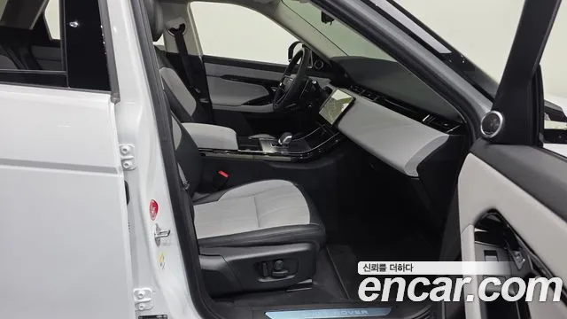 Land Rover Range Rover Evoque 2025 — фото 3