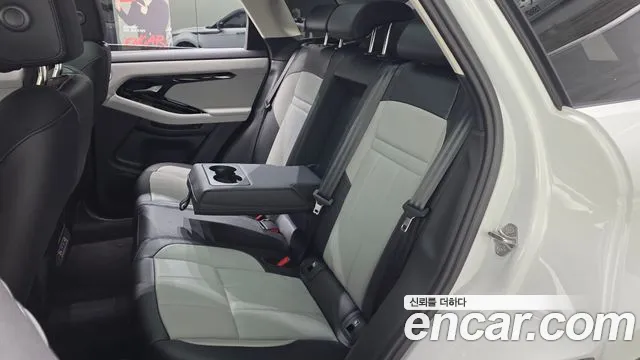 Land Rover Range Rover Evoque 2025 — фото 5