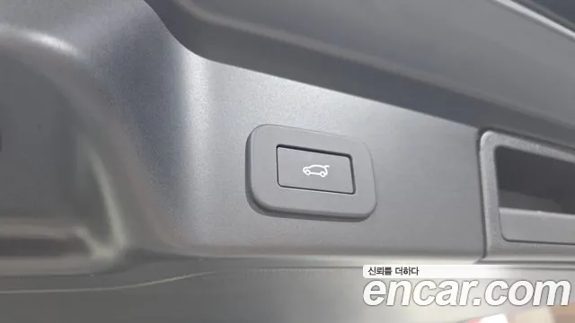 Land Rover Range Rover Evoque 2025 — фото 20