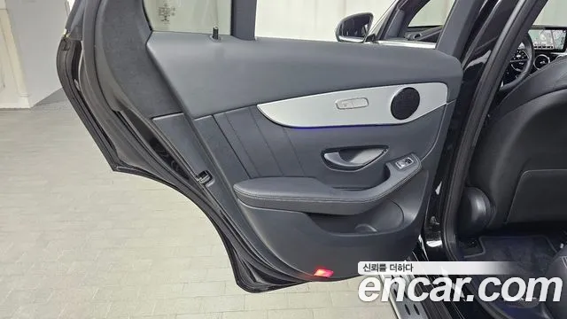 Mercedes-Benz GLC-Class 2020 — фото 15