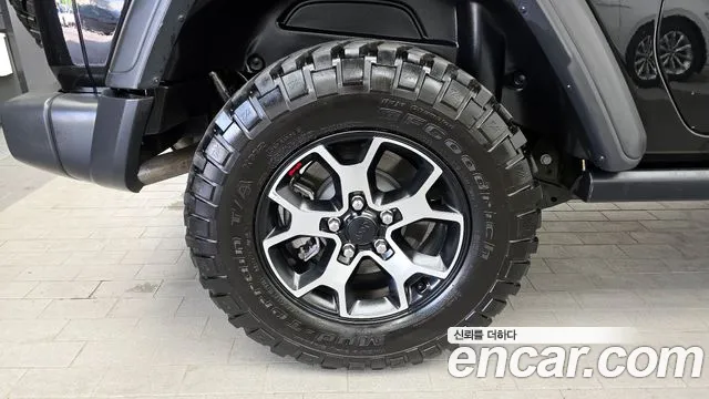Jeep Wrangler 2020 — фото 4