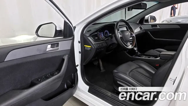 Hyundai Sonata 2019 — фото 13