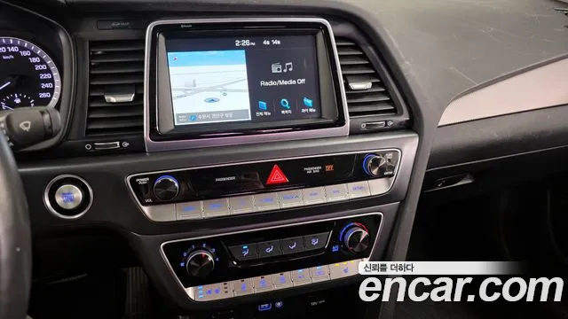 Hyundai Sonata 2019 — фото 20