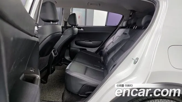Kia Sportage 2019 — фото 18