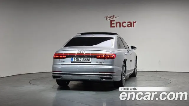 Audi A8 2021 — фото 3