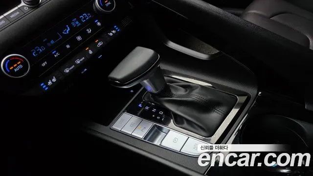 Hyundai AVANTE 2025 — фото 12