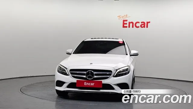 Mercedes-Benz C-Class 2021 — фото 3