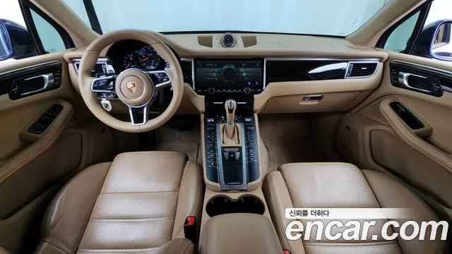 Porsche Macan 2015 — фото 7