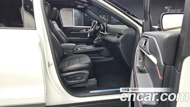 Ford Explorer 2025 — фото 16