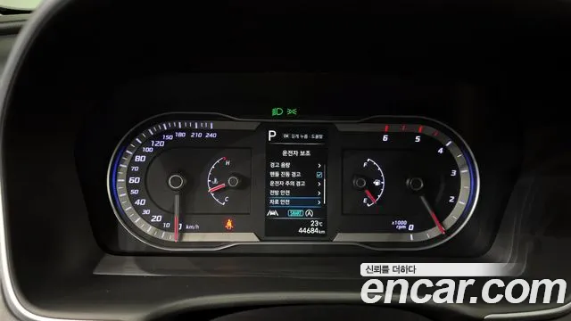 Hyundai Tucson 2023 — фото 11