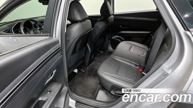 Hyundai Tucson 2023 — фото 17