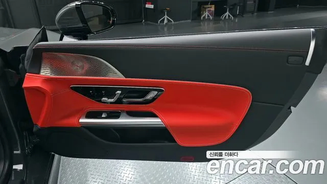 Mercedes-Benz AMG GT 2025 — фото 15