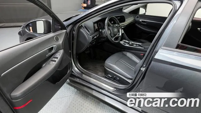 Hyundai Sonata 2021 — фото 10
