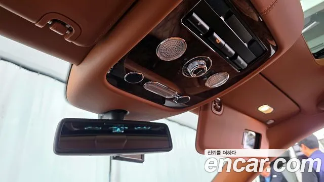 Bentley Flying Spur 2015 — фото 17