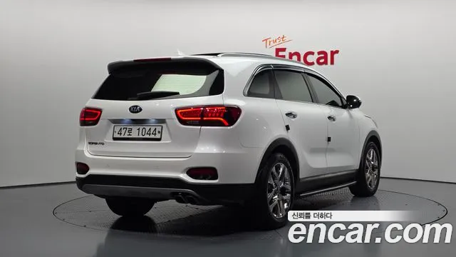 Kia Sorento 2020 — фото 2