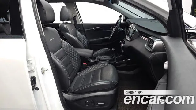 Kia Sorento 2020 — фото 17