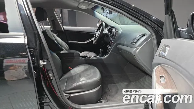 Kia K5 2015 — фото 17