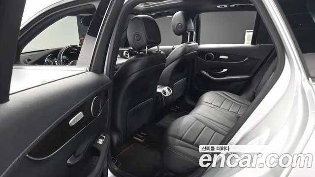Mercedes-Benz GLC-Class 2020 — фото 12