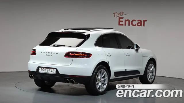 Porsche Macan 2017 — фото 1
