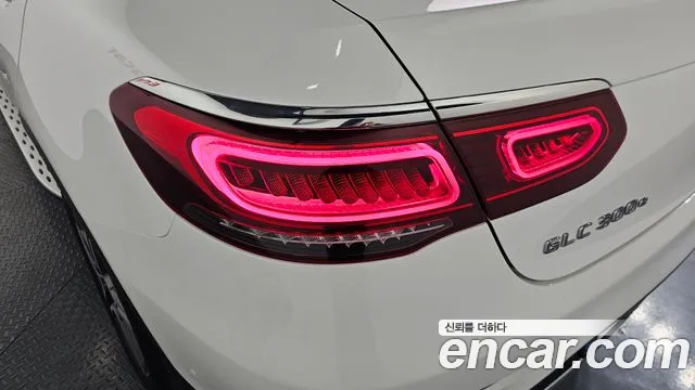 Mercedes-Benz GLC-Class 2021 — фото 9