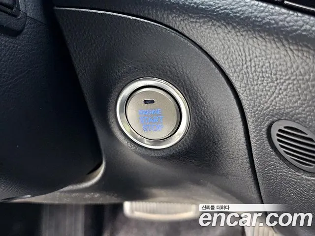 Hyundai Genesis 2013 — фото 13