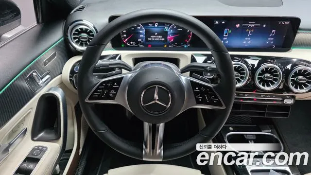 Mercedes-Benz A-Class 2024 — фото 19