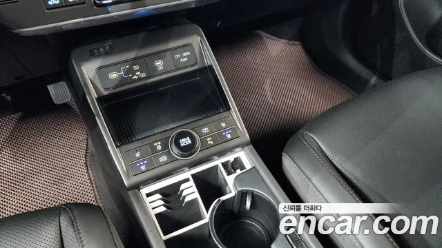 Hyundai Kona 2025 — фото 12
